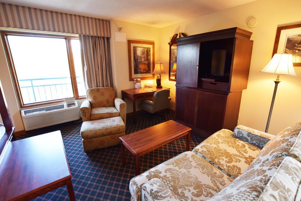 อาร์เบอร์ แอท ไอส์แลนด์ แลนดิง โฮเต็ล แอนด์ สวีท Hotel พิเจนฟอร์จ ภายนอก รูปภาพ