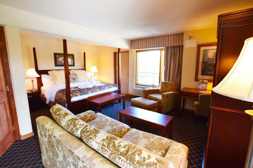 อาร์เบอร์ แอท ไอส์แลนด์ แลนดิง โฮเต็ล แอนด์ สวีท Hotel พิเจนฟอร์จ ภายนอก รูปภาพ