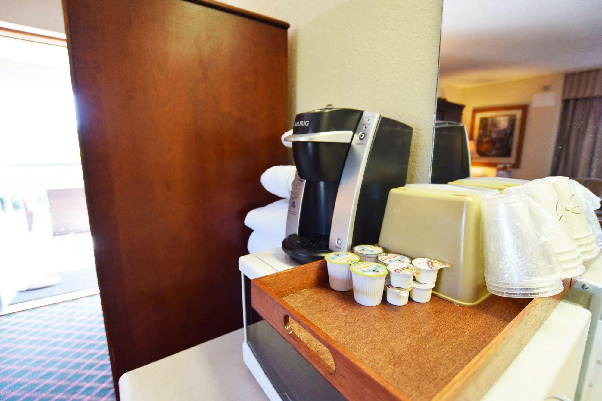 อาร์เบอร์ แอท ไอส์แลนด์ แลนดิง โฮเต็ล แอนด์ สวีท Hotel พิเจนฟอร์จ ภายนอก รูปภาพ